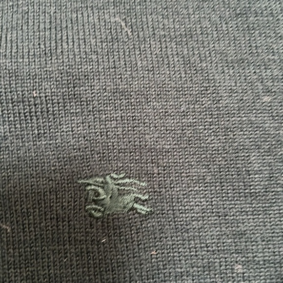 Burberry London SZ 8/XL vintage forest green merino wool blend V neck sweater. - Picture 4 of 9